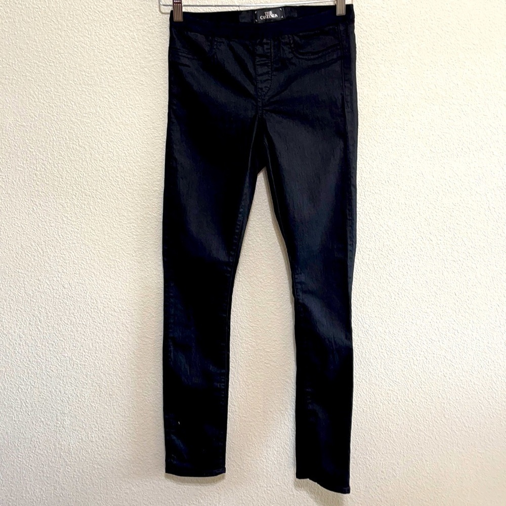 Aritzia The Castings Black Mid Rise Jegging Size 2